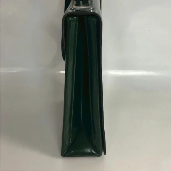 Gucci Green Leather Shoulder Bag - Picture 4 of 16